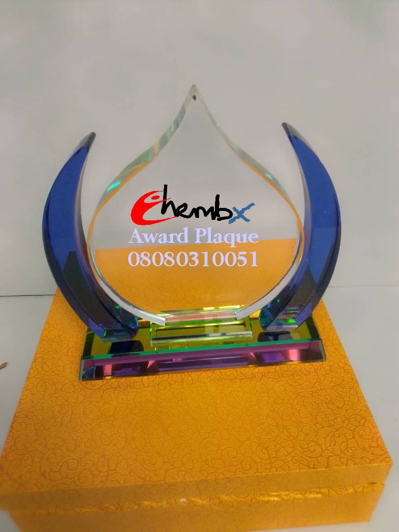 low-cost-crystal-award-maker-branding-expert-Accra-Sunyani-Tema-Techiman-Kumasi-Takoradi-Obuasi-Cape-Coast-Ashiaman-Agona-Swedru-Takoradi-Teshi-ghana-west-africa (3)